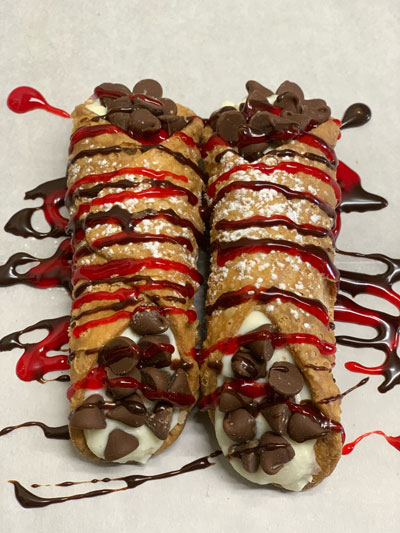 Cannolis Cannolis